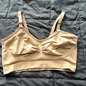 Kindred Bravely Sublime pumping/nursing bra